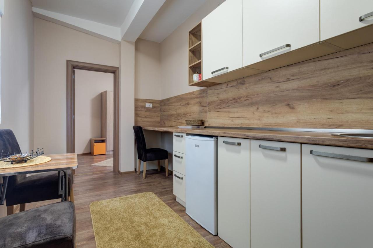Dom B Apartments Budva Exterior foto