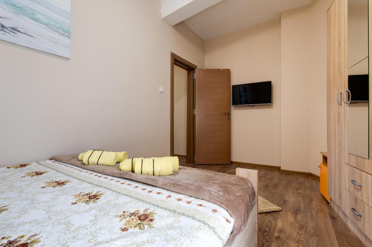 Dom B Apartments Budva Exterior foto