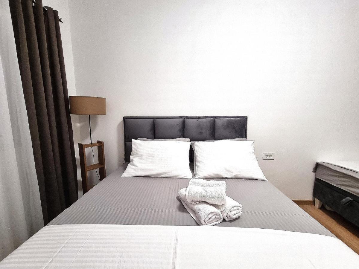 Dom B Apartments Budva Exterior foto
